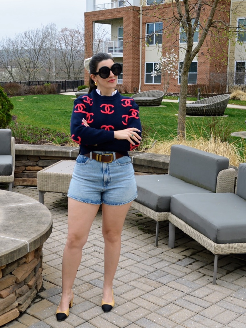 Chanel 2021 spring navy cashmere logo sweater size 34